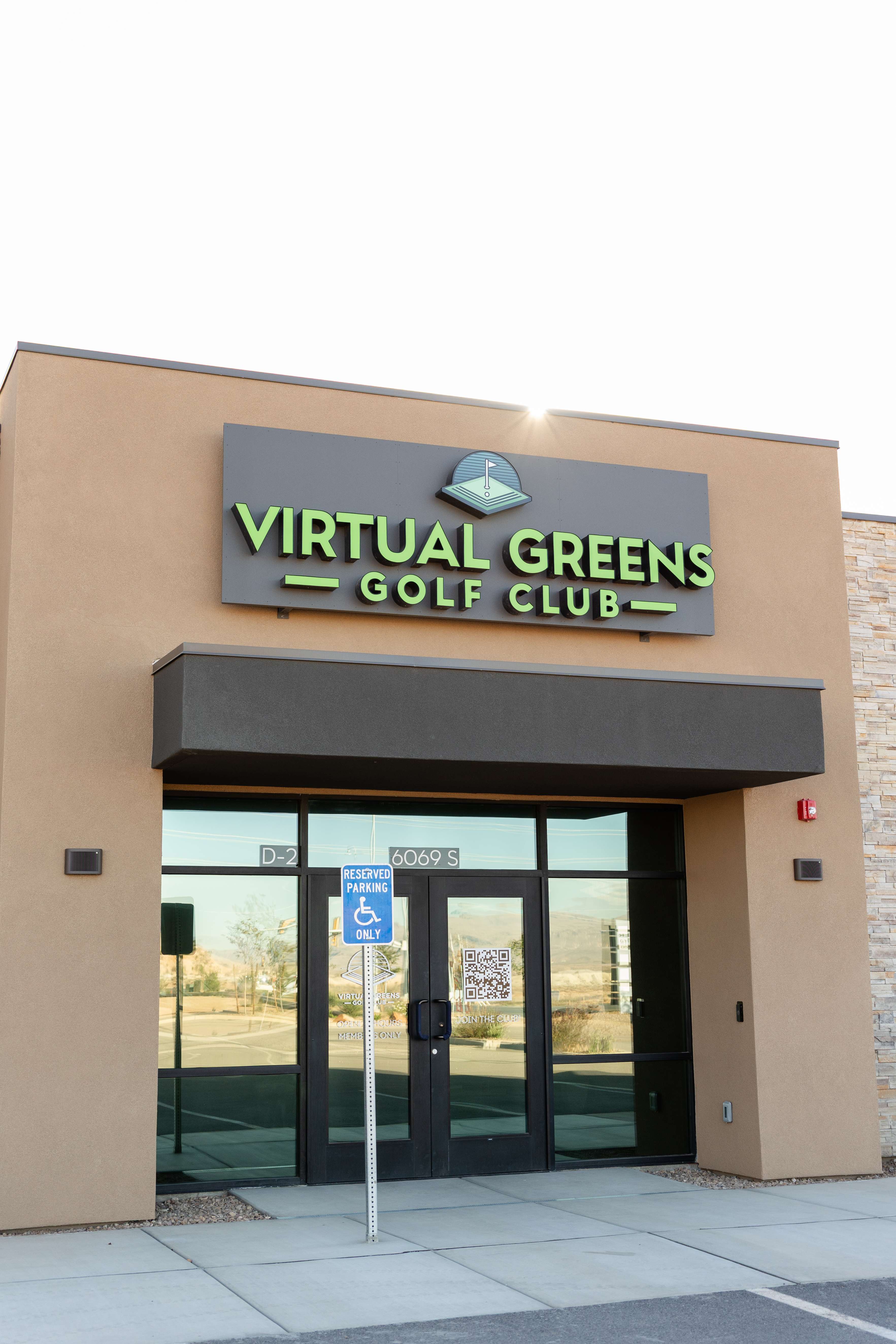Virtual Greens storefront
